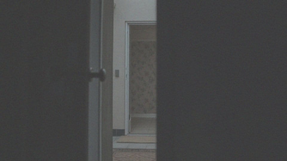 Kiedy pracownik socjalny może wejść do domu? Wyjaśniamy zasady